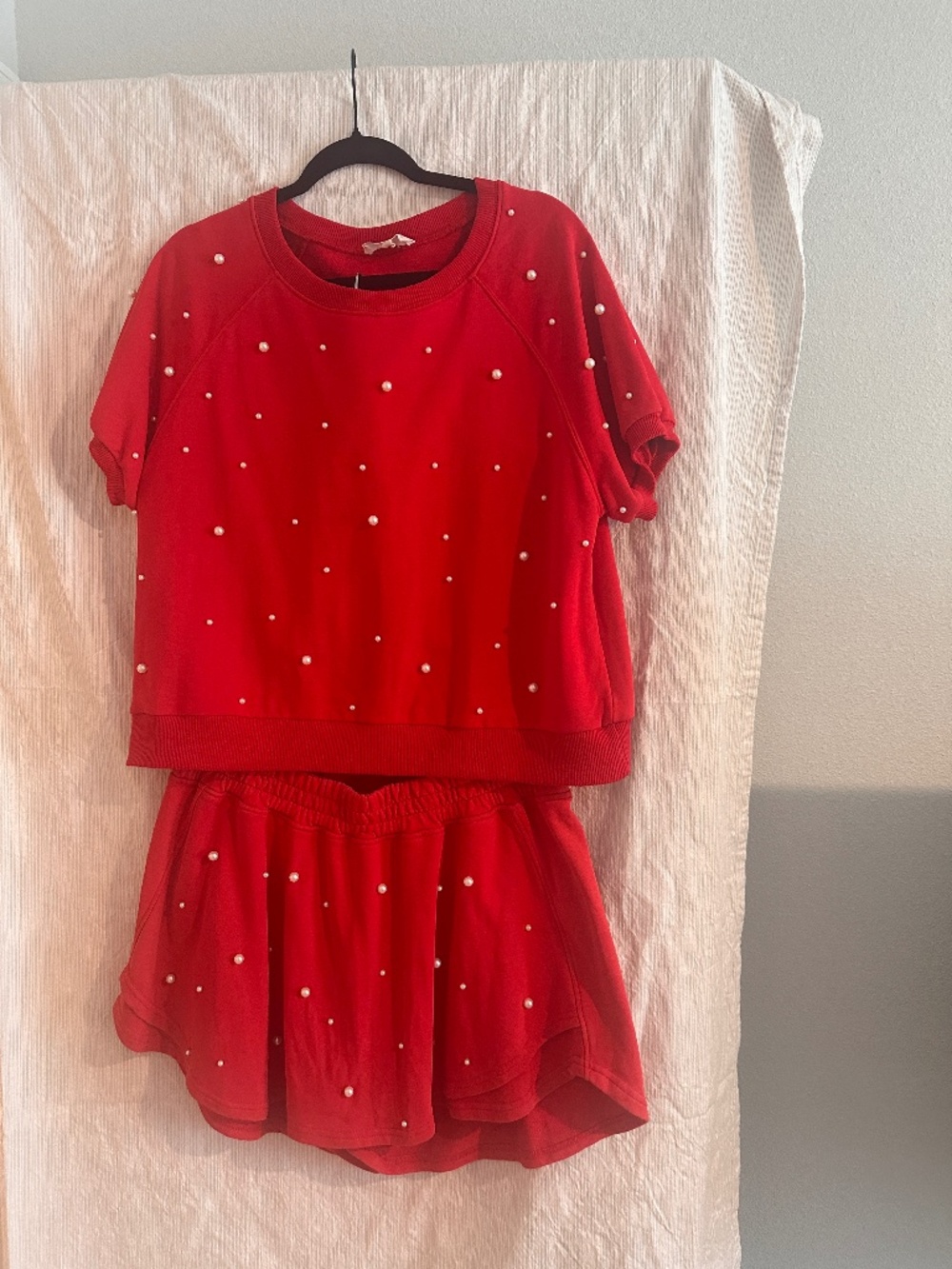 Peach Love California Pearl Embellished Shorts Set Red L